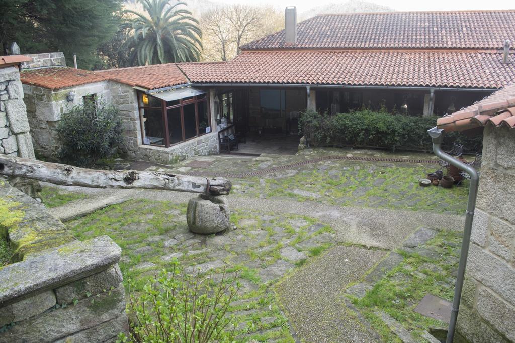 Pazo Larache Vendégház Santa Cristina De Cobres Kültér fotó